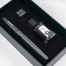 Ручка перьевая EF "Малевичъ", металл, с конвертером, набор чернила + значок, мокрый асфальт