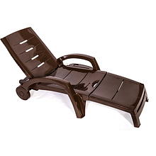 Шезлонг складной на колесах