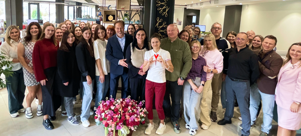 Офистон празднует 24-летие!