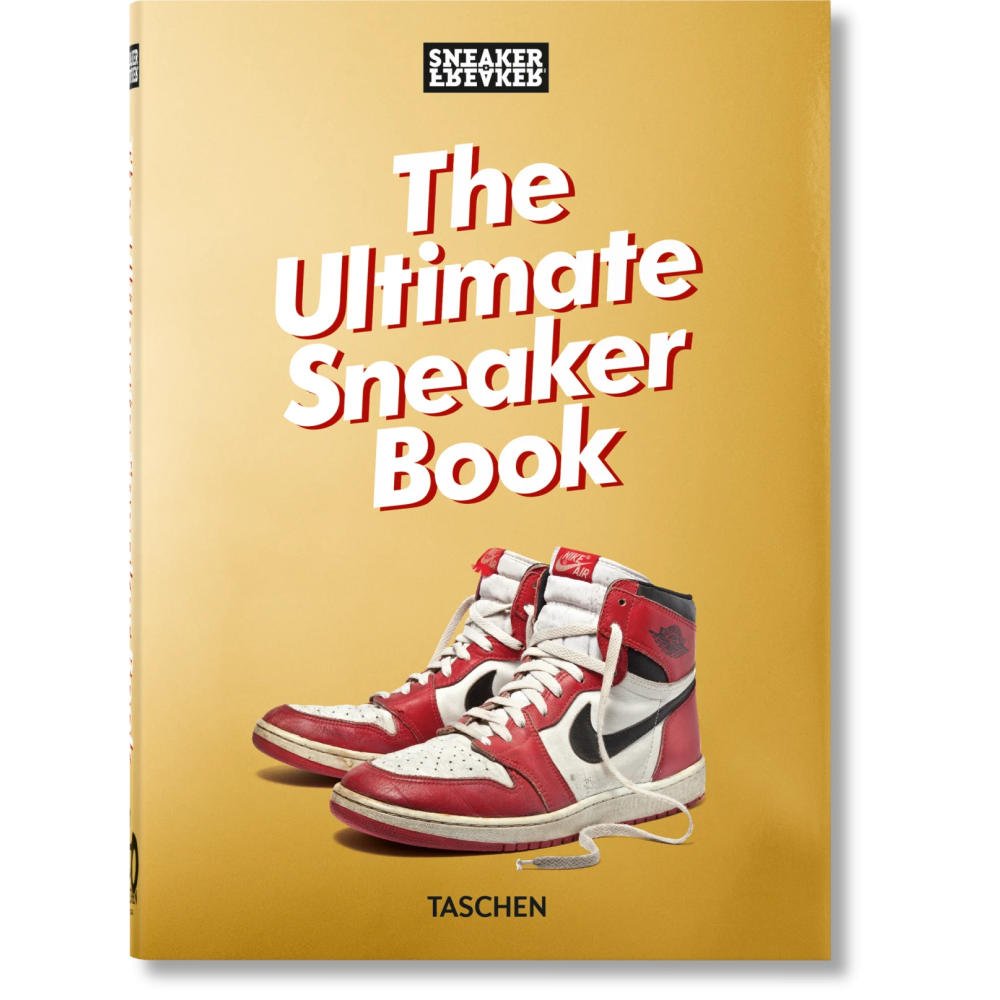 Книга на английском языке "Sneaker Freaker. The Ultimate Sneaker Book"